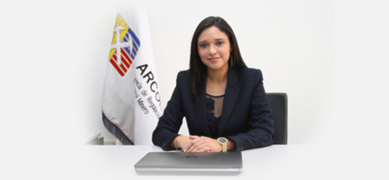 Andrea Cárdenas, nueva titular de la Agencia de Regulación y Control Minero